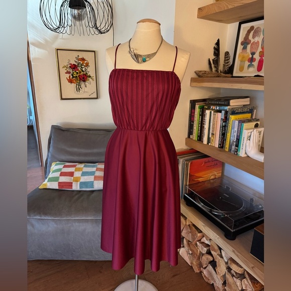 Dresses & Skirts - Vintage 70’s 80’s Burgundy Spaghetti Strap Cocktail Party Dress
